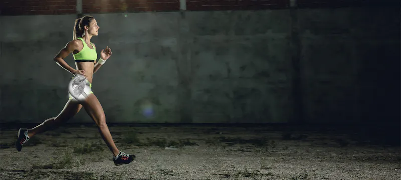 athlete running with hip overlay visualized